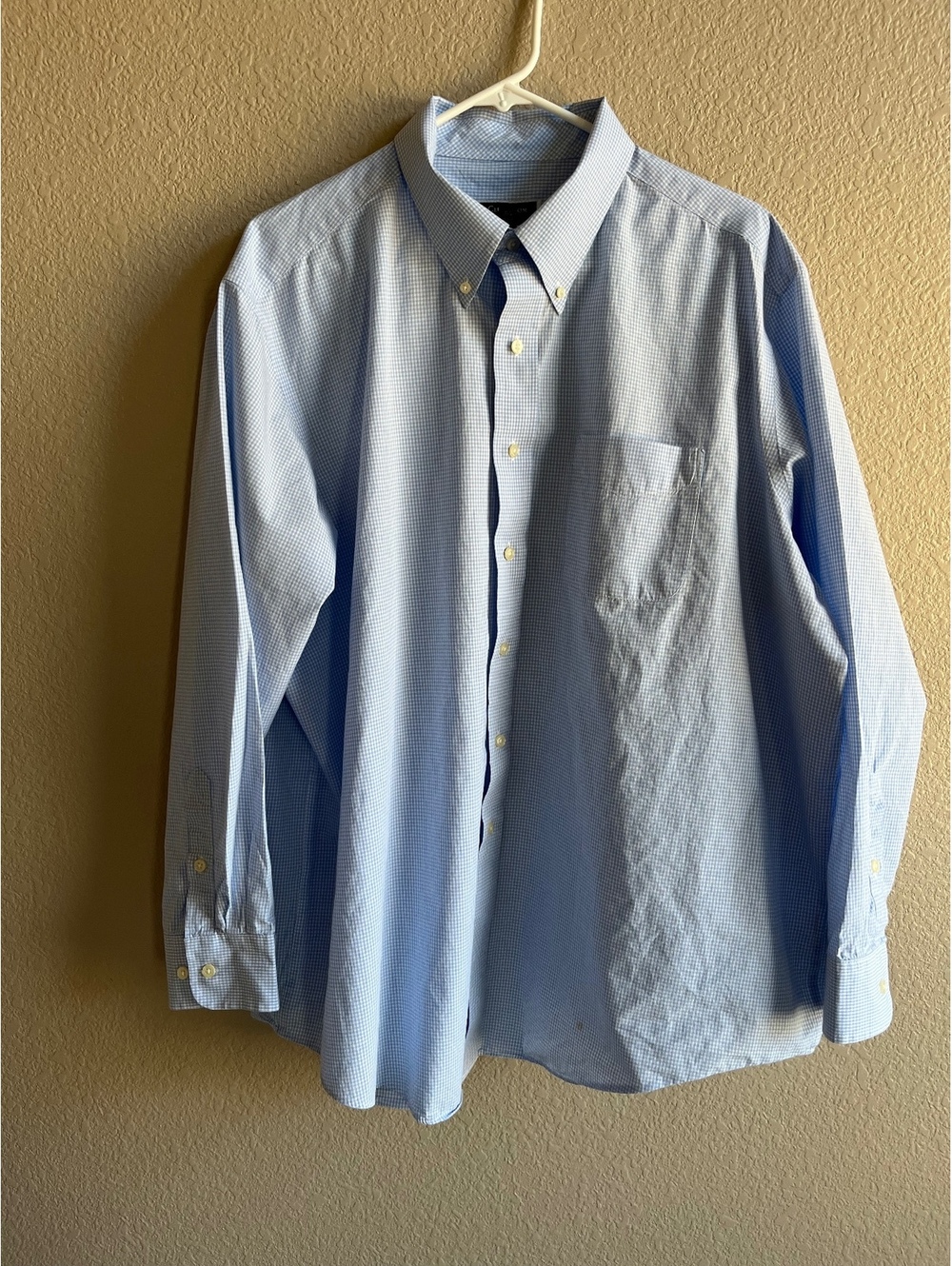 Club room men’s dress shirt button down blue white sized 18 neck big and tall